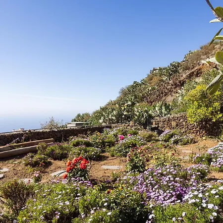 Casa vacanze Cozy Rustic House & Terrace, El Pinar