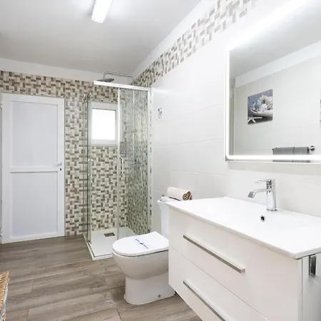 Casa vacanze Cozy Rustic House & Terrace, El Pinar